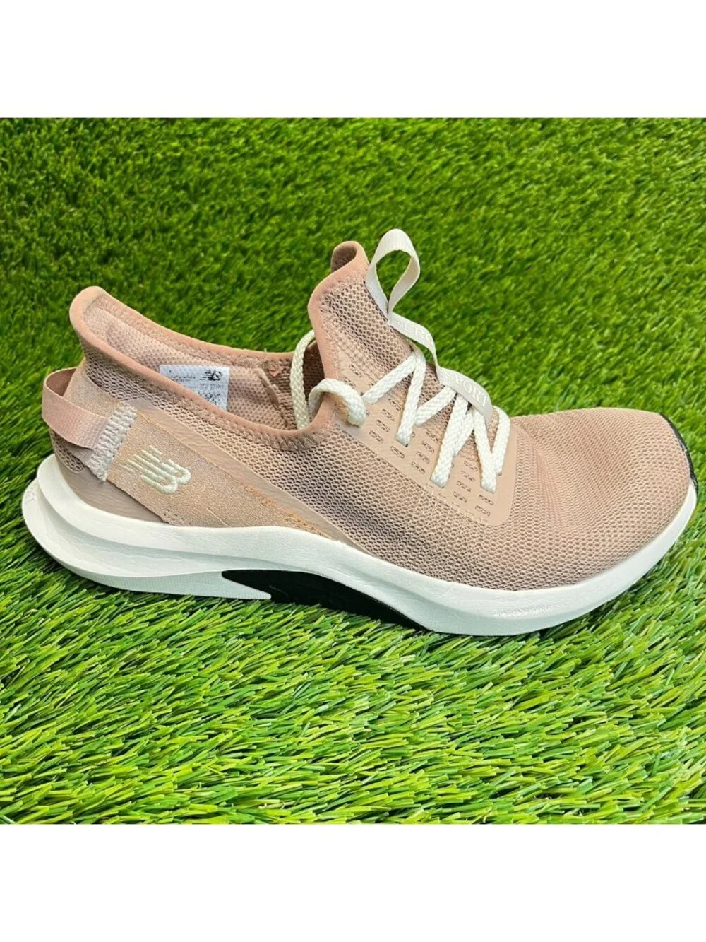 New Balance DynaSoft Nergize Sport v2 Womens Size 8 Brown Running Shoes Sneakers